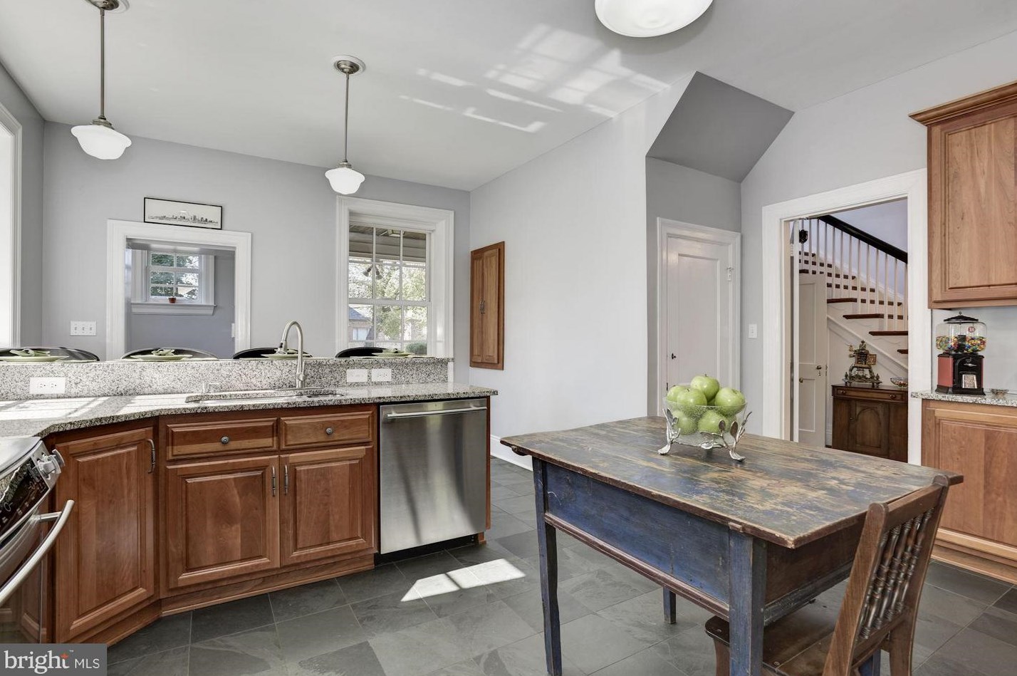 3810 Greenway, Baltimore MD  21218-1825 exterior