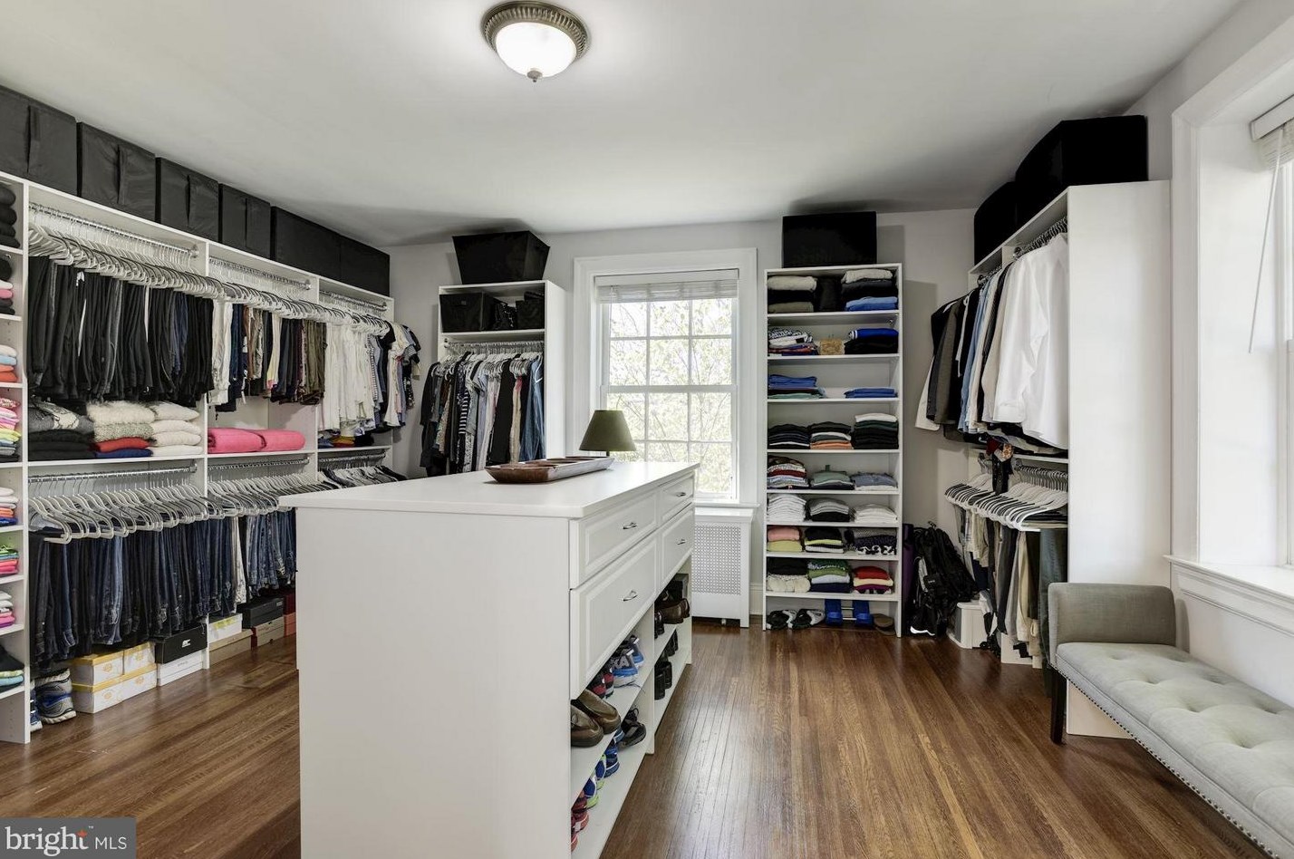 3810 Greenway, Baltimore MD  21218-1825 exterior