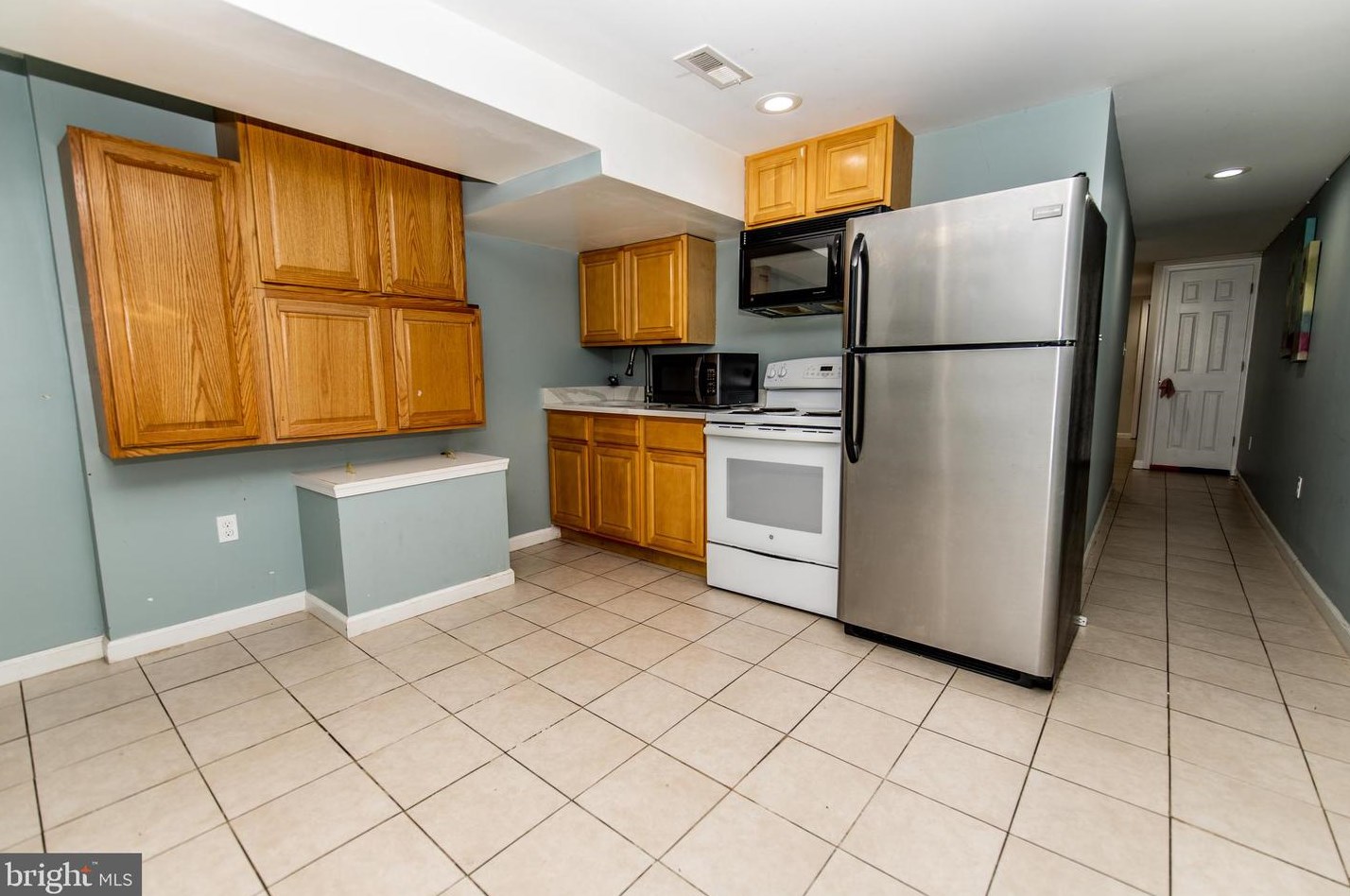 205 Pontiac Ave, Baltimore MD 21225-2236 exterior