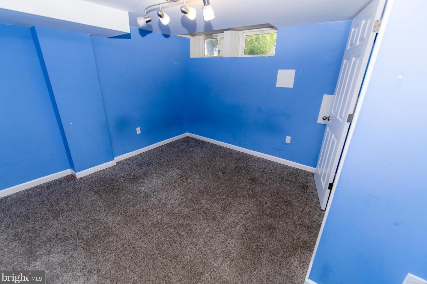 205 Pontiac Ave, Baltimore MD 21225-2236 exterior