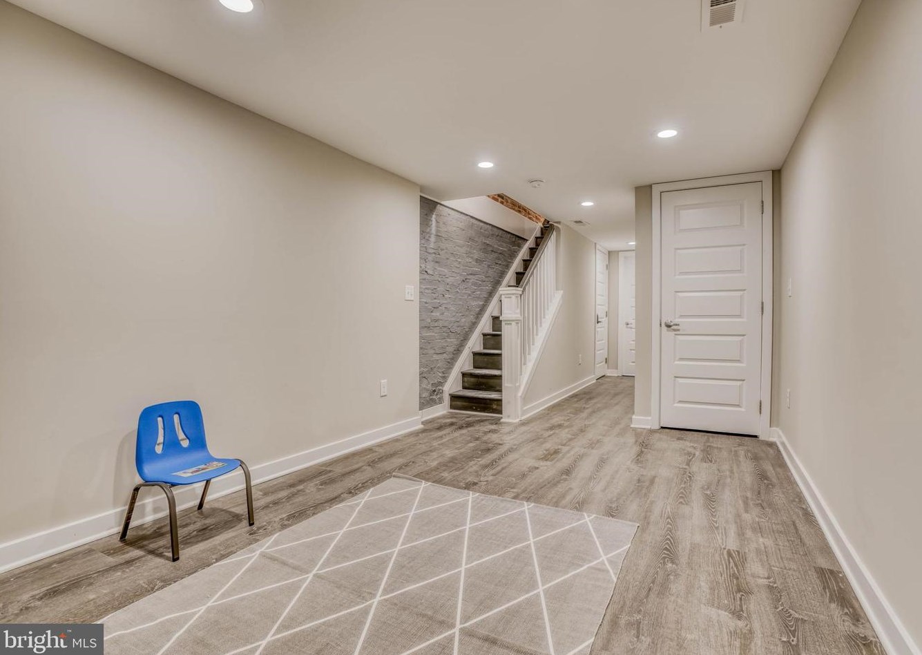 118 Decker Ave, Baltimore MD  21224-1333 exterior