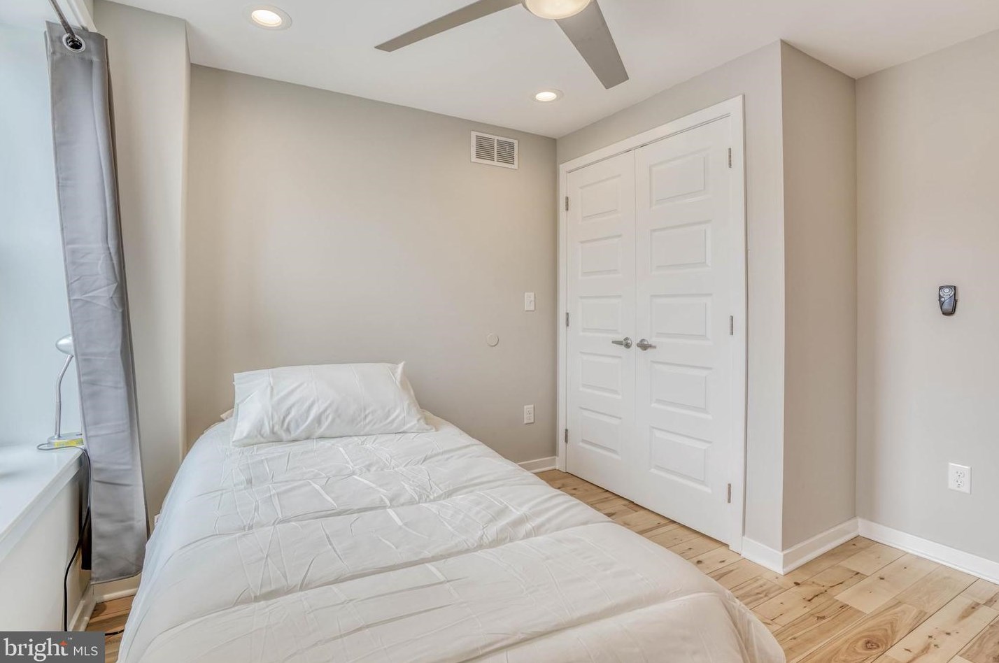 118 Decker Ave, Baltimore MD  21224-1333 exterior