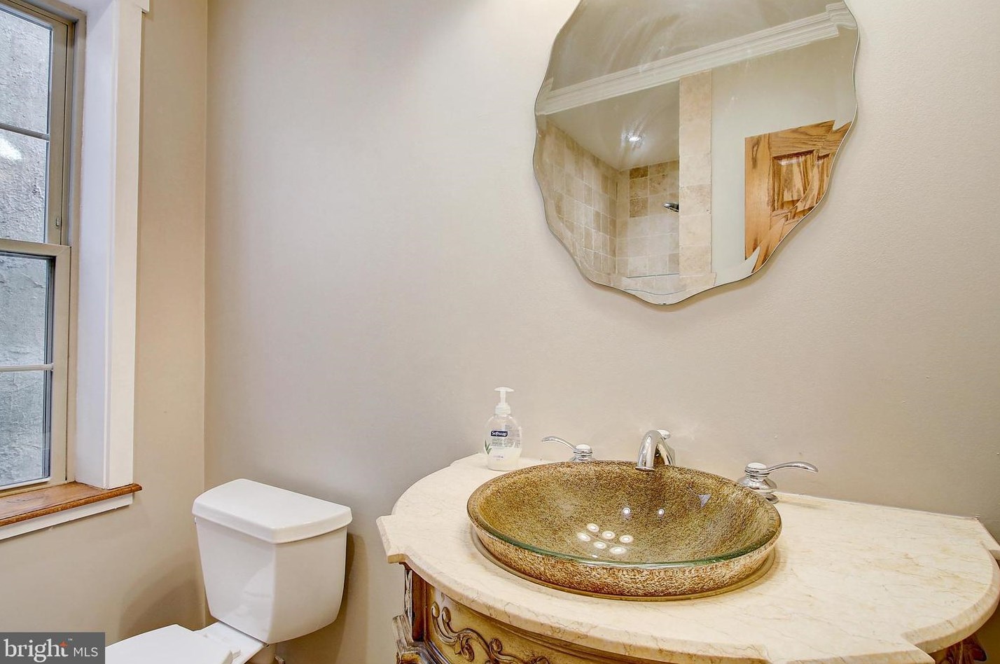 2736 Baltimore St, Baltimore MD  21224-1108 exterior