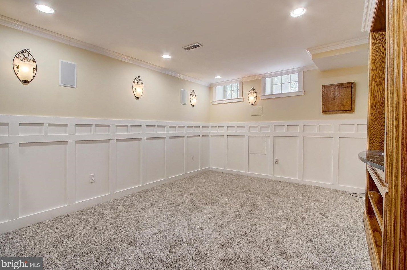 2736 Baltimore St, Baltimore MD  21224-1108 exterior