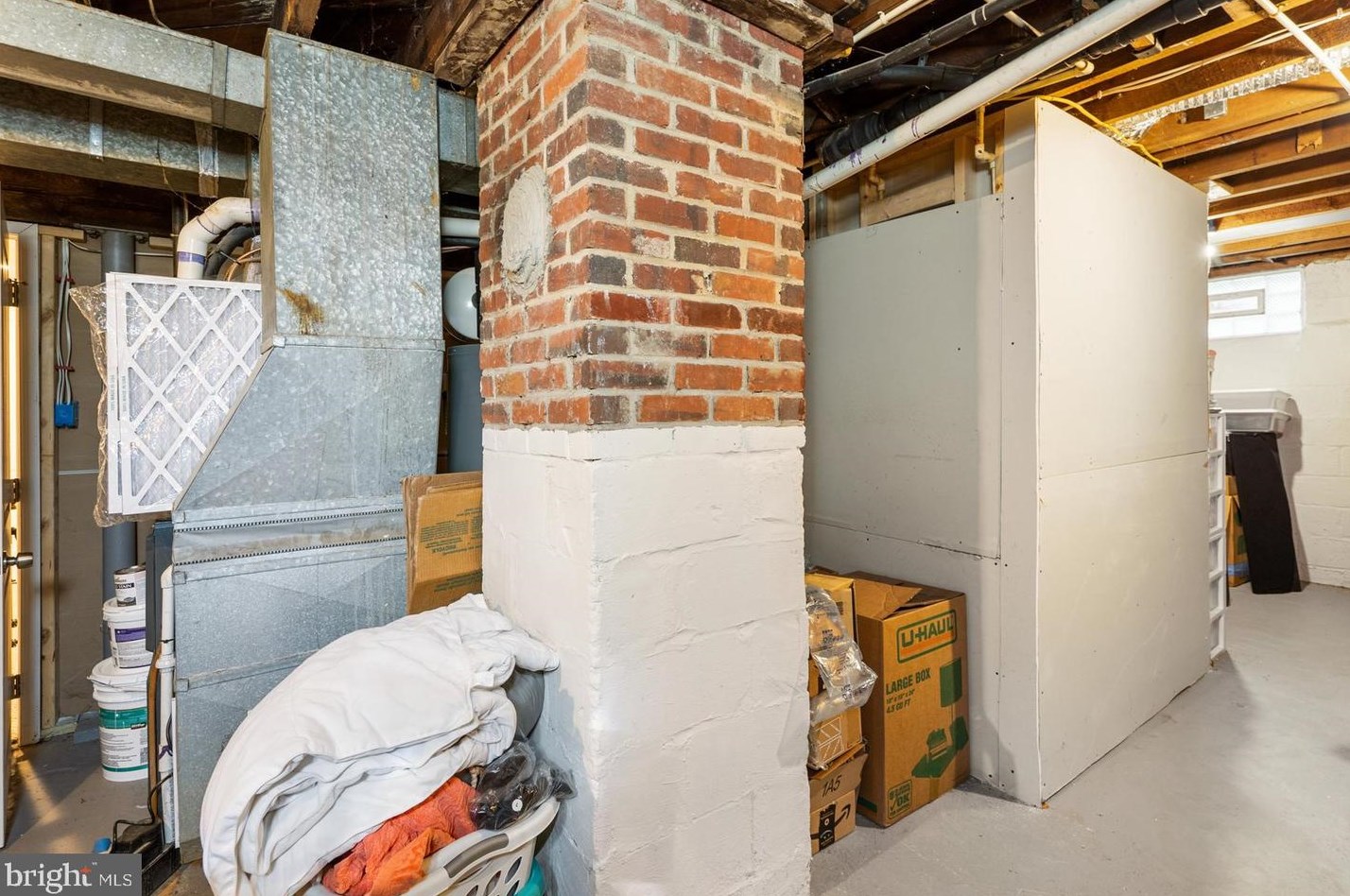 4006 Wilke Ave, Baltimore MD 21206-5555 exterior