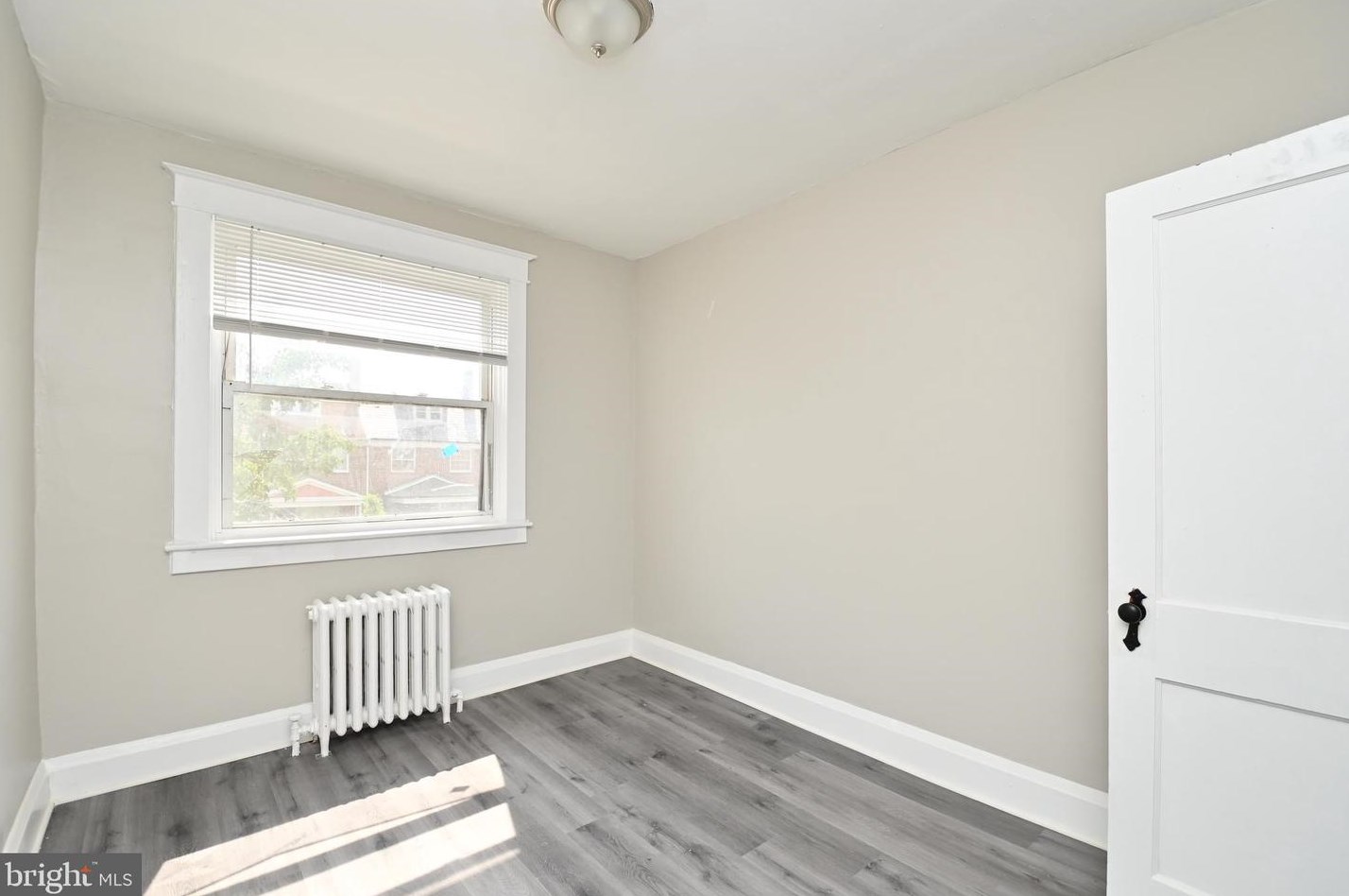 616 Woodington Rd, Baltimore MD  21229-1837 exterior