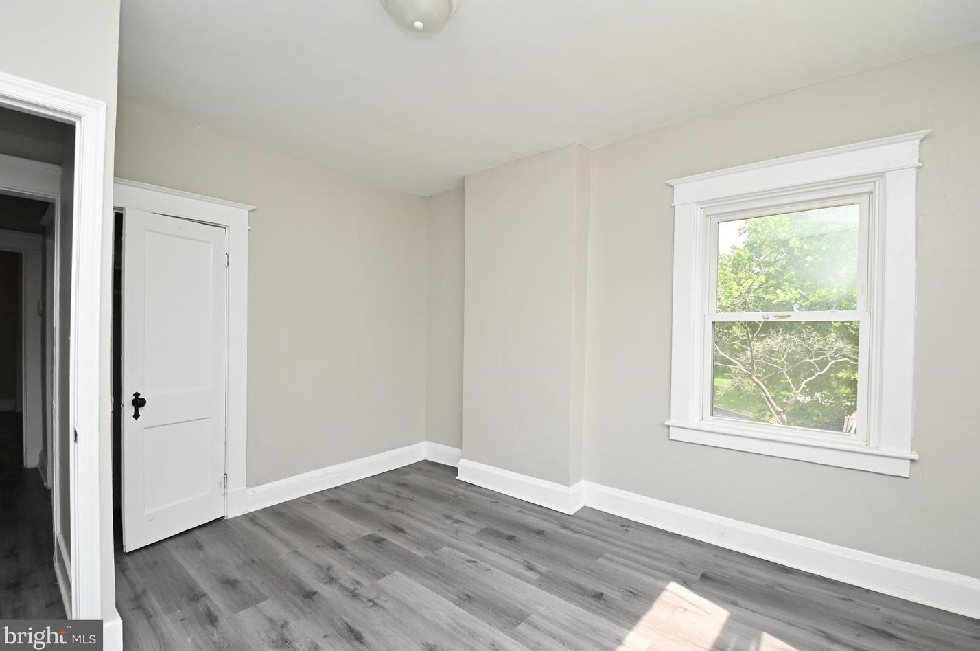 616 Woodington Rd, Baltimore MD  21229-1837 exterior