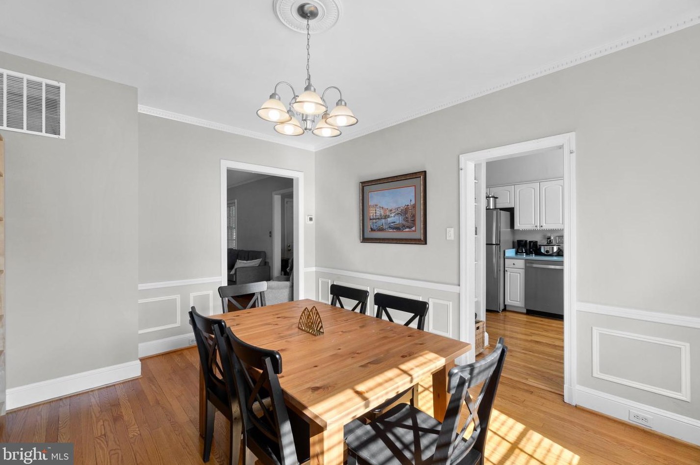 5 Southfield Pl, Baltimore MD  21212-3816 exterior