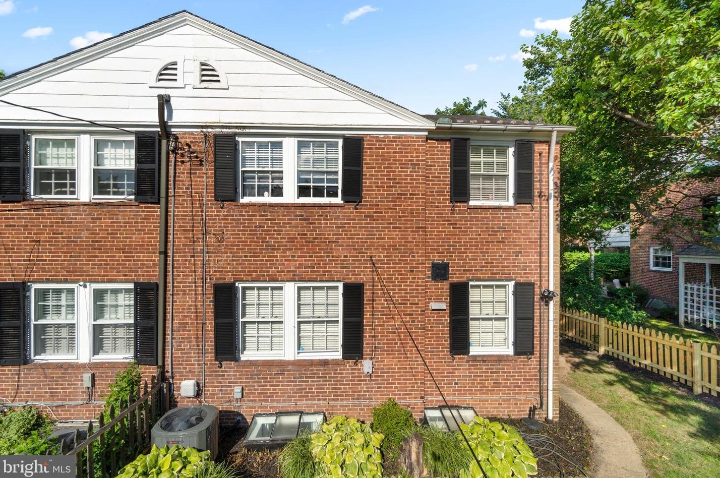 5 Southfield Pl, Baltimore MD  21212-3816 exterior
