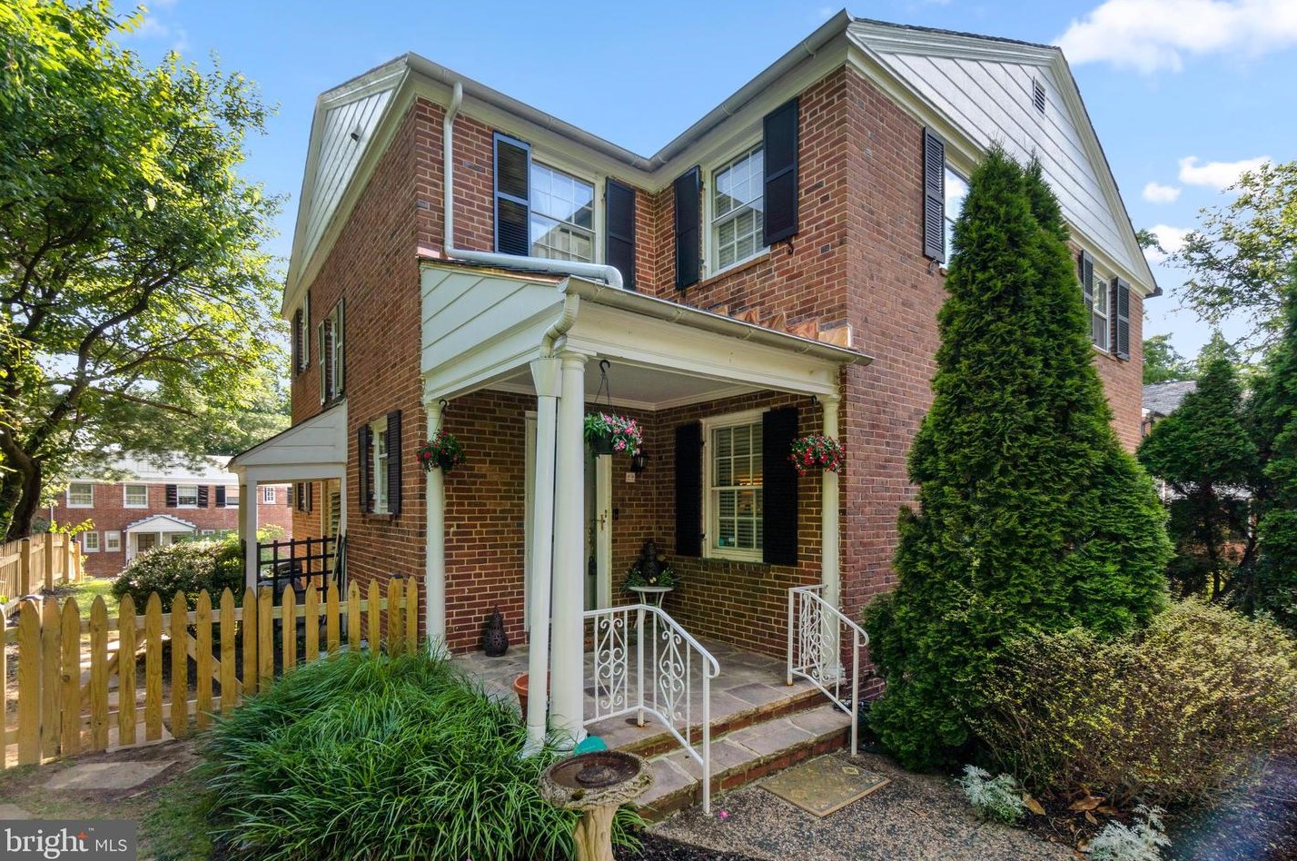 5 Southfield Pl, Baltimore MD  21212-3816 exterior
