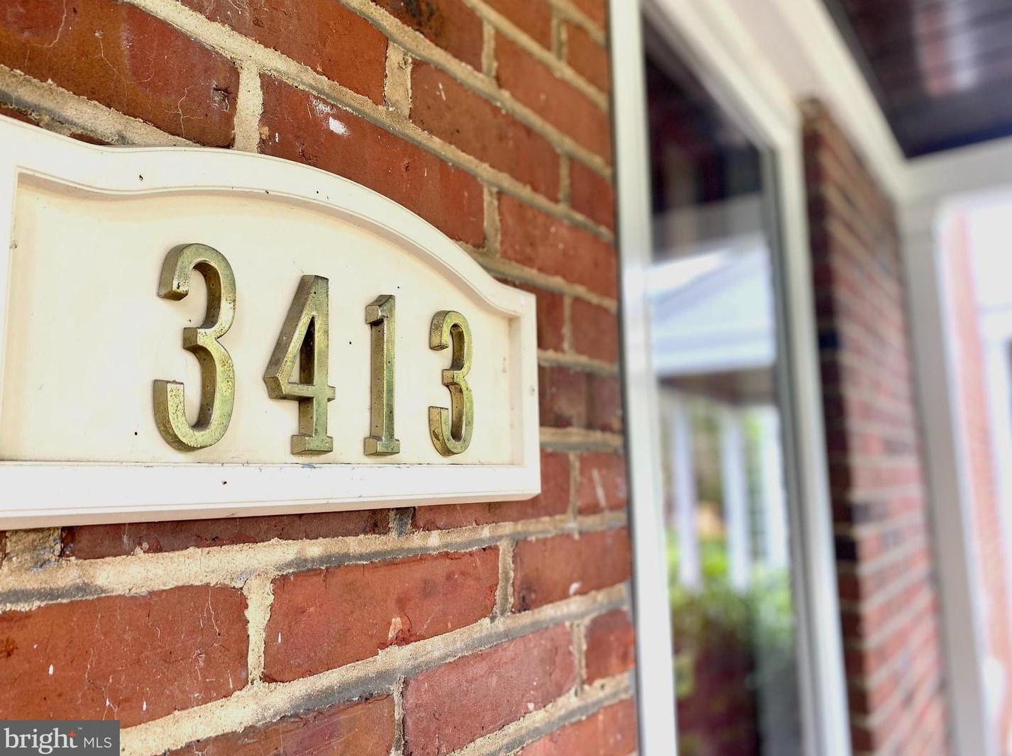 3413 University Pl, Baltimore MD  21218-2833 exterior