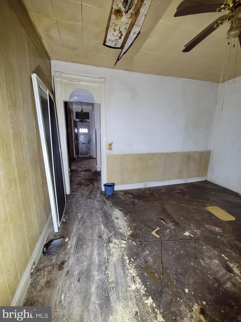 402 Gold St, Baltimore MD  21217-3524 exterior