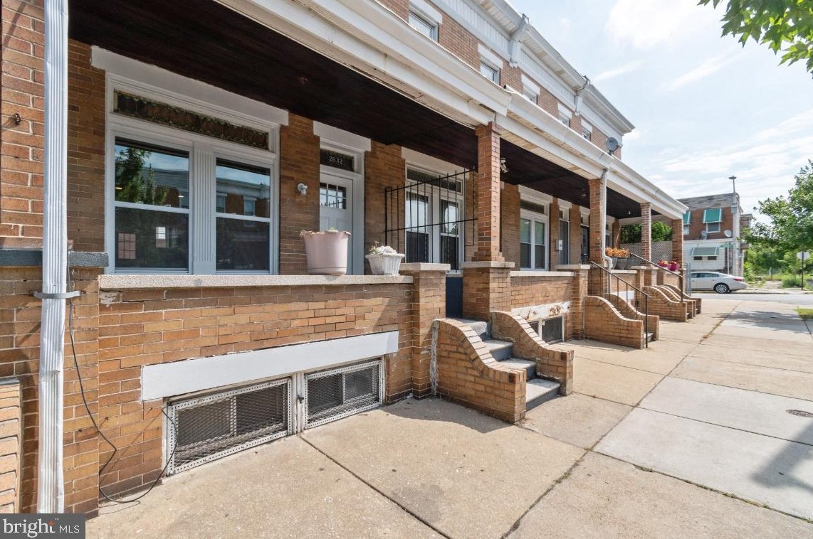 2832 Ashland Ave, Baltimore MD  21205-1736 exterior