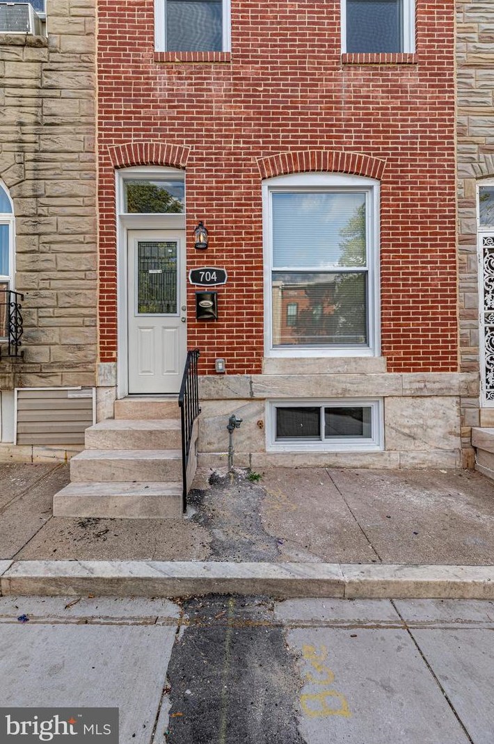 704 Collington Ave, Baltimore MD  21205-2311 exterior