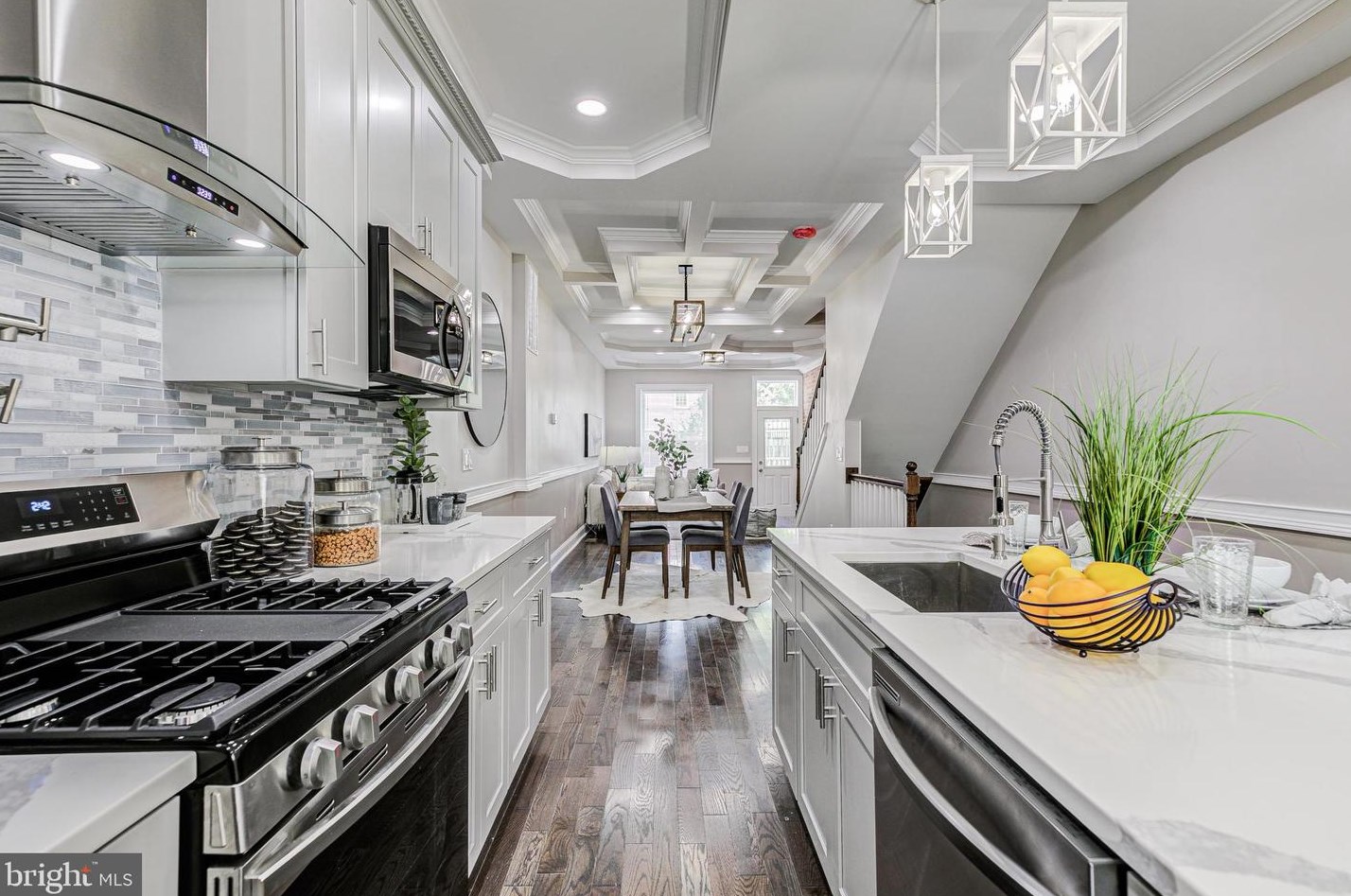 704 Collington Ave, Baltimore MD  21205-2311 exterior