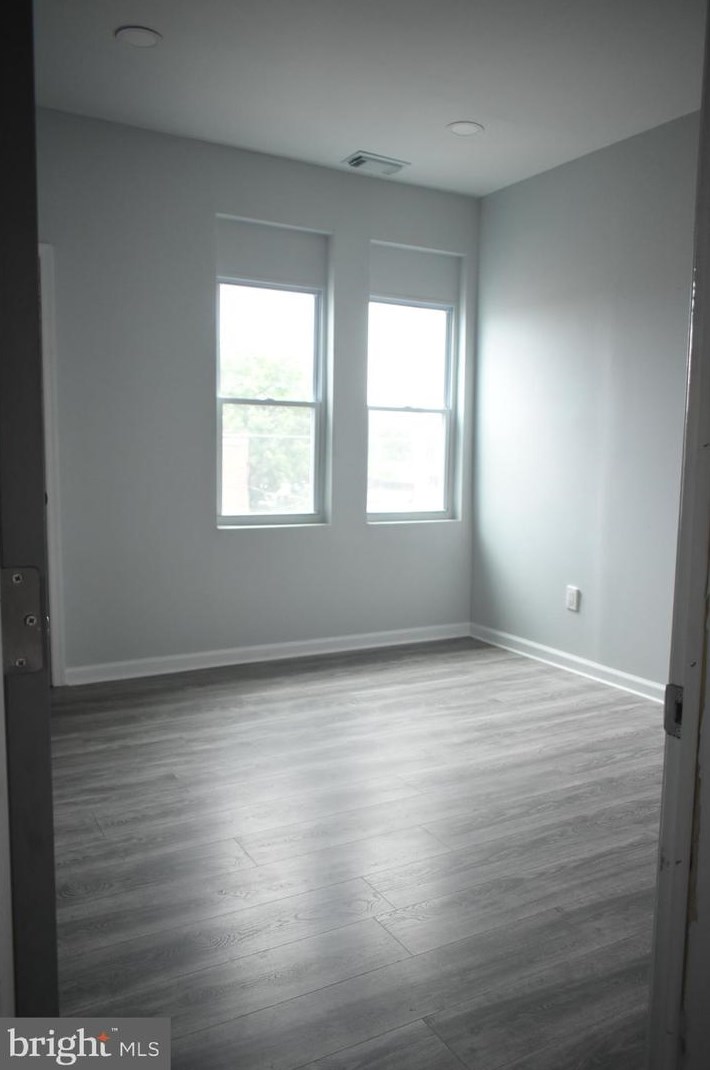 423 Edgewood St, Baltimore MD  21229-3048 exterior
