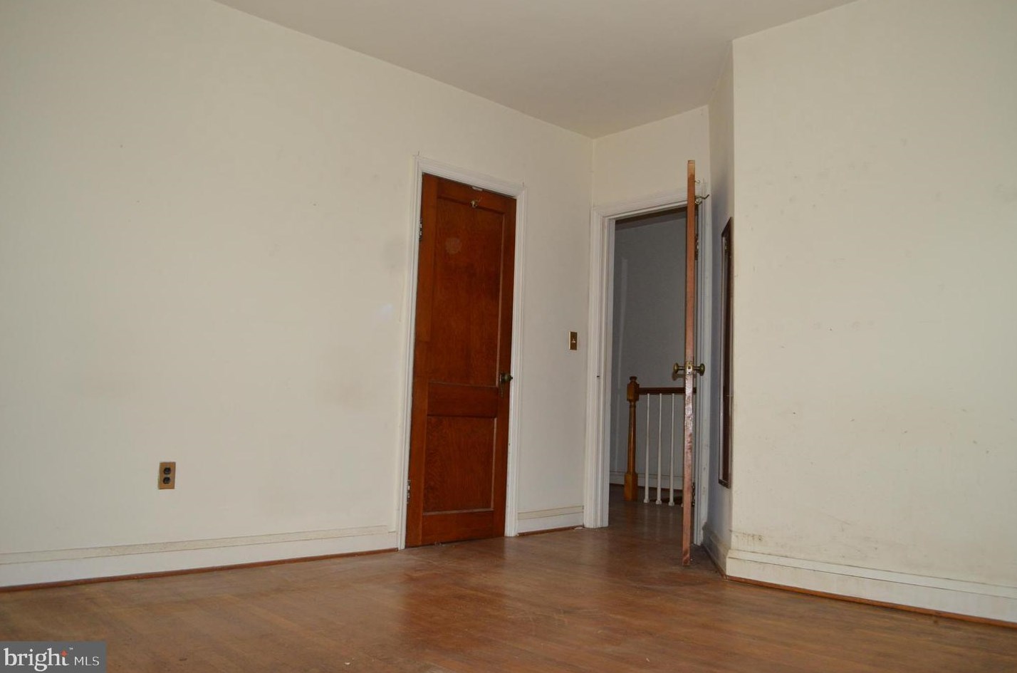2212 Hamilton Ave, Baltimore MD  21206-3640 exterior