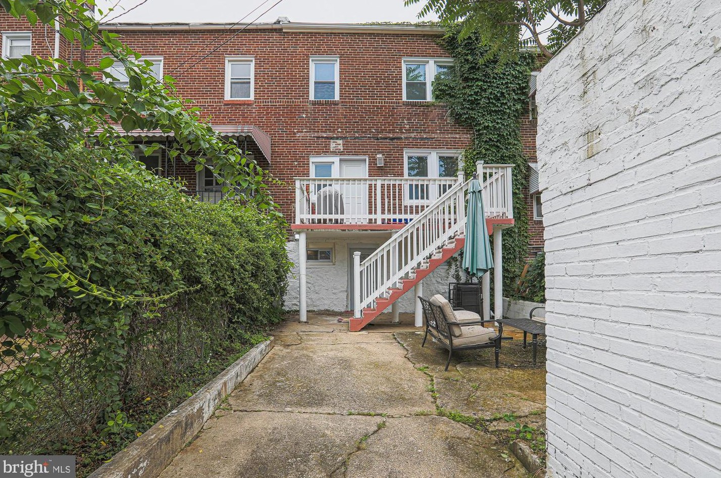 4130 The Alameda, Baltimore MD  21218-1358 exterior