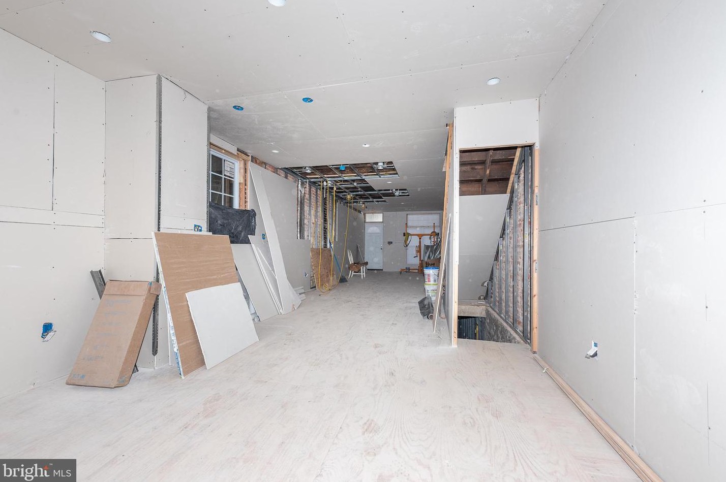 2215 Aiken St, Baltimore MD 21213-2202 exterior