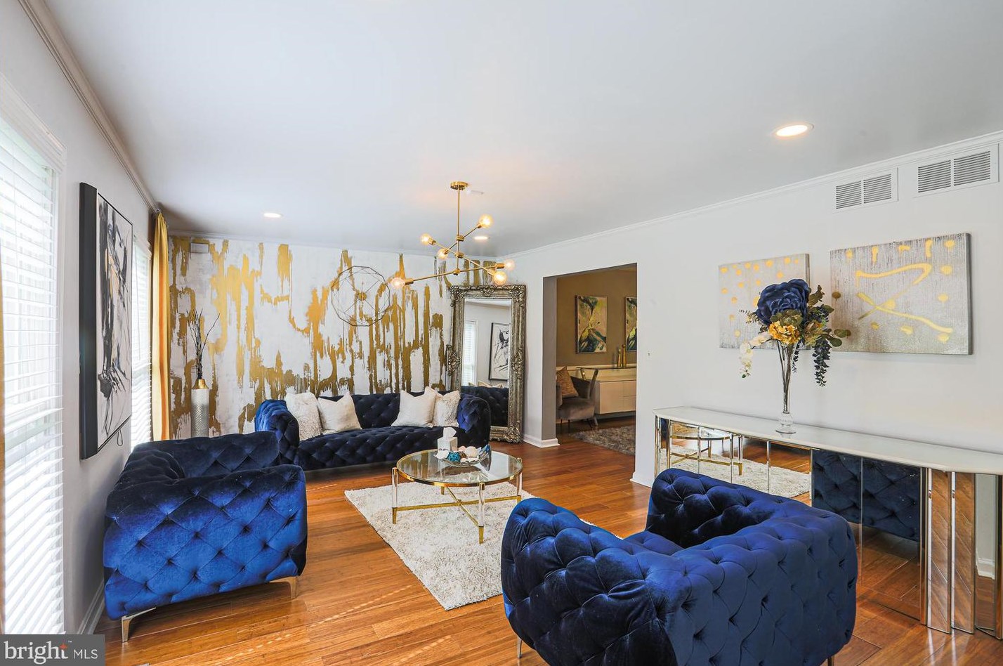 405 Chapel Gate Ln, Baltimore MD  21229-2419 exterior