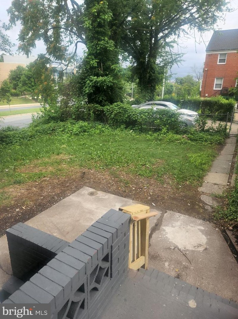 1807 Ingram Rd, Baltimore MD  21239-3720 exterior