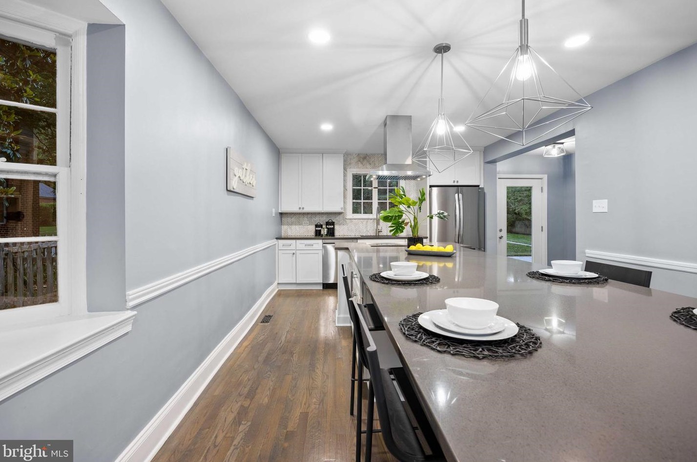 5417 Springlake Way, Baltimore MD  21212-3445 exterior
