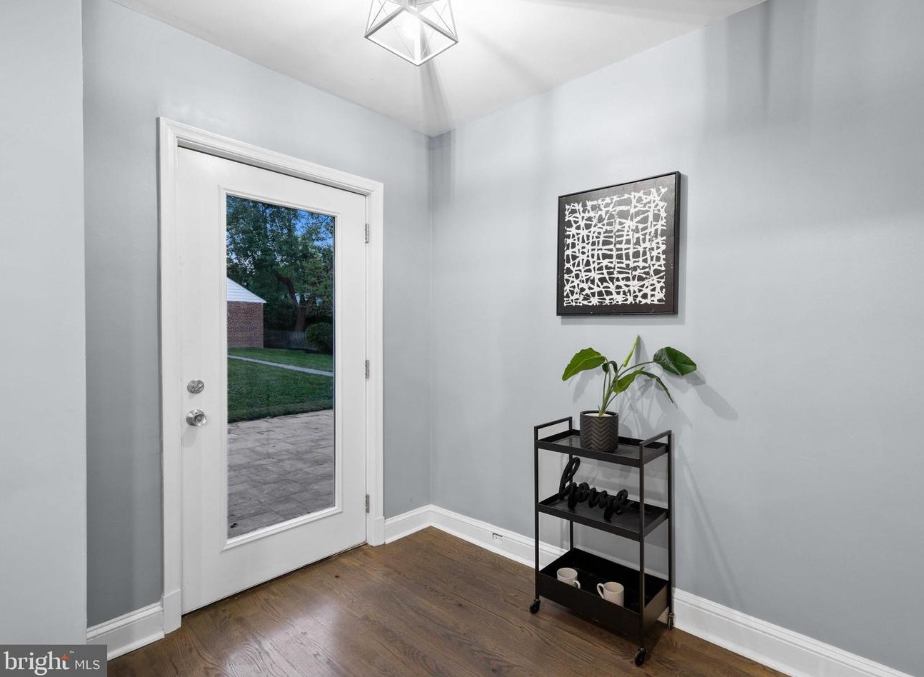 5417 Springlake Way, Baltimore MD  21212-3445 exterior