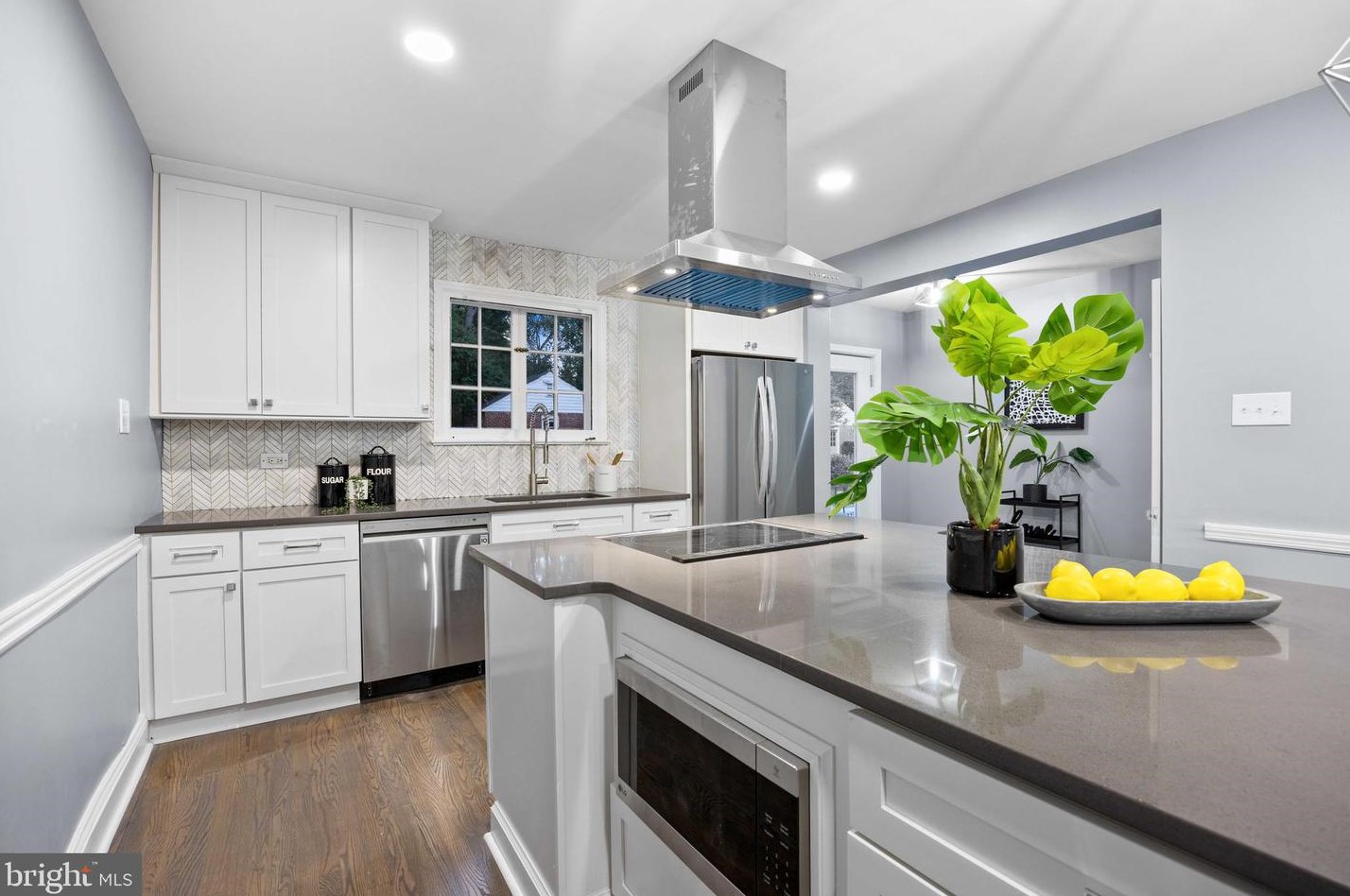 5417 Springlake Way, Baltimore MD  21212-3445 exterior
