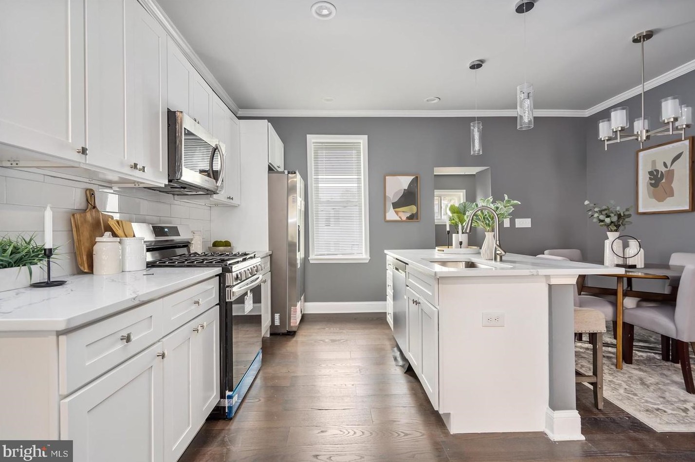 775 Linnard St, Baltimore MD  21229-2037 exterior