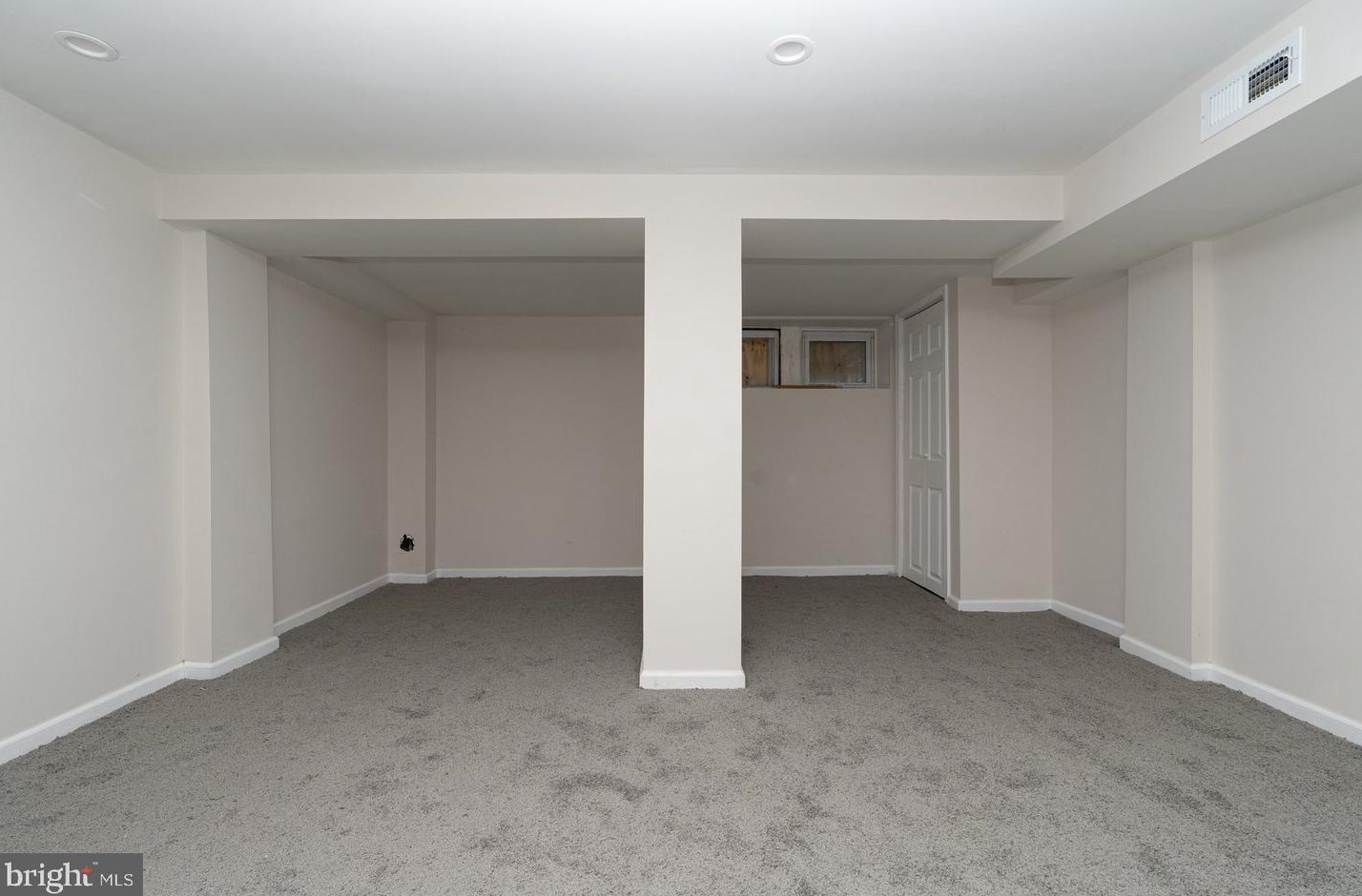 44 Ellamont St, Baltimore MD  21229-3717 exterior