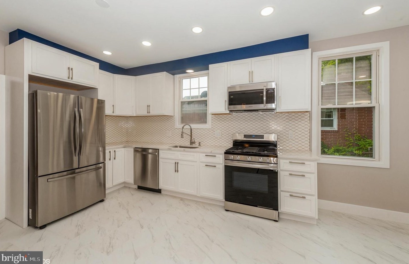 6204 Everall Ave, Baltimore MD  21206-1903 exterior