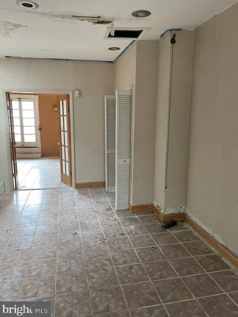 744 Reservoir St, Baltimore MD  21217-4632 exterior