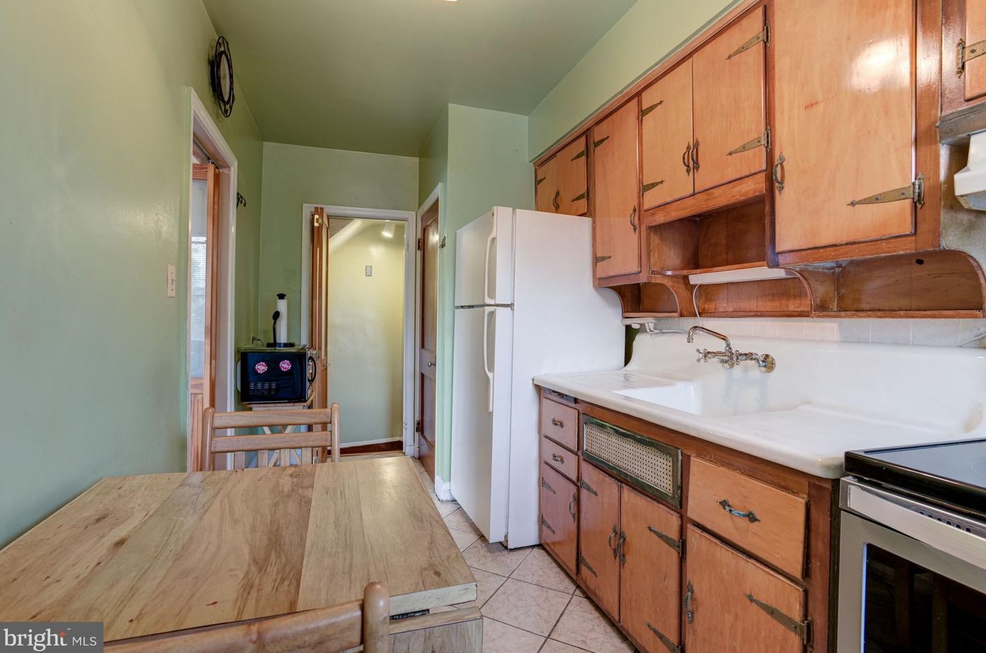 917 Argonne Dr, Baltimore MD 21218-1306 exterior