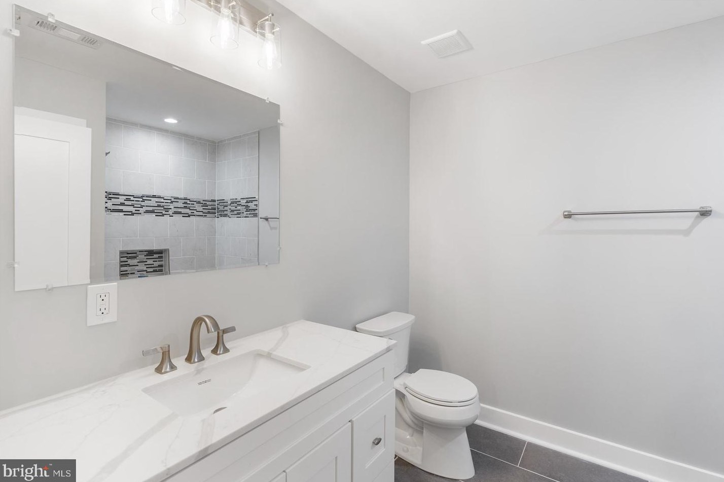 319 Lafayette Ave, Baltimore MD 21217-3627 exterior