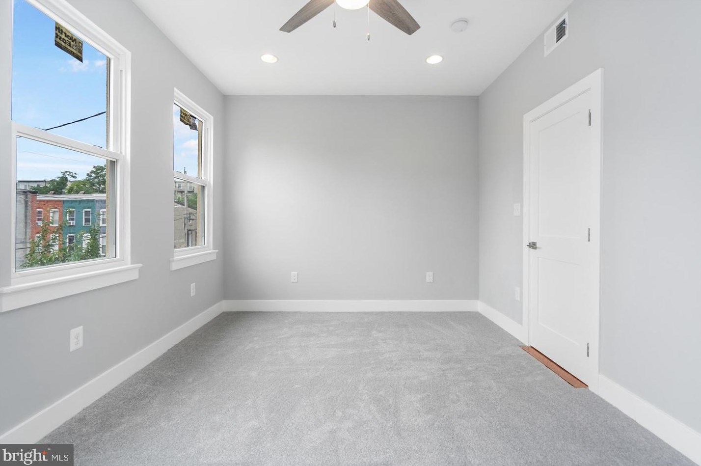 319 Lafayette Ave, Baltimore MD 21217-3627 exterior