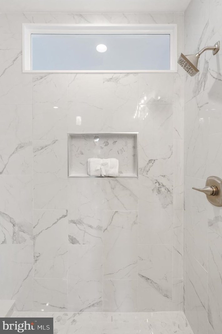 319 Lafayette Ave, Baltimore MD 21217-3627 exterior