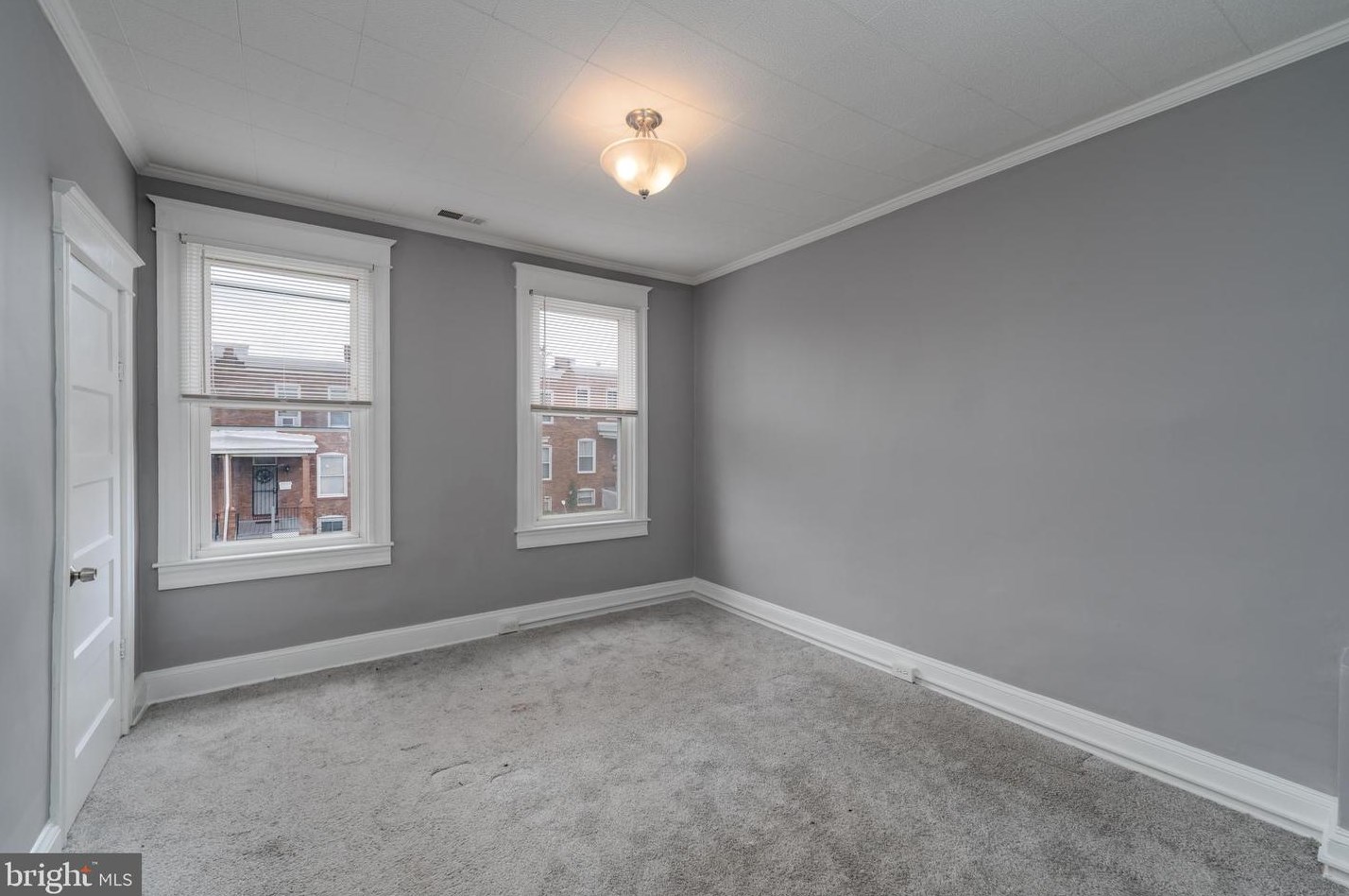 3032 Kenyon Ave, Baltimore MD  21213-1704 exterior