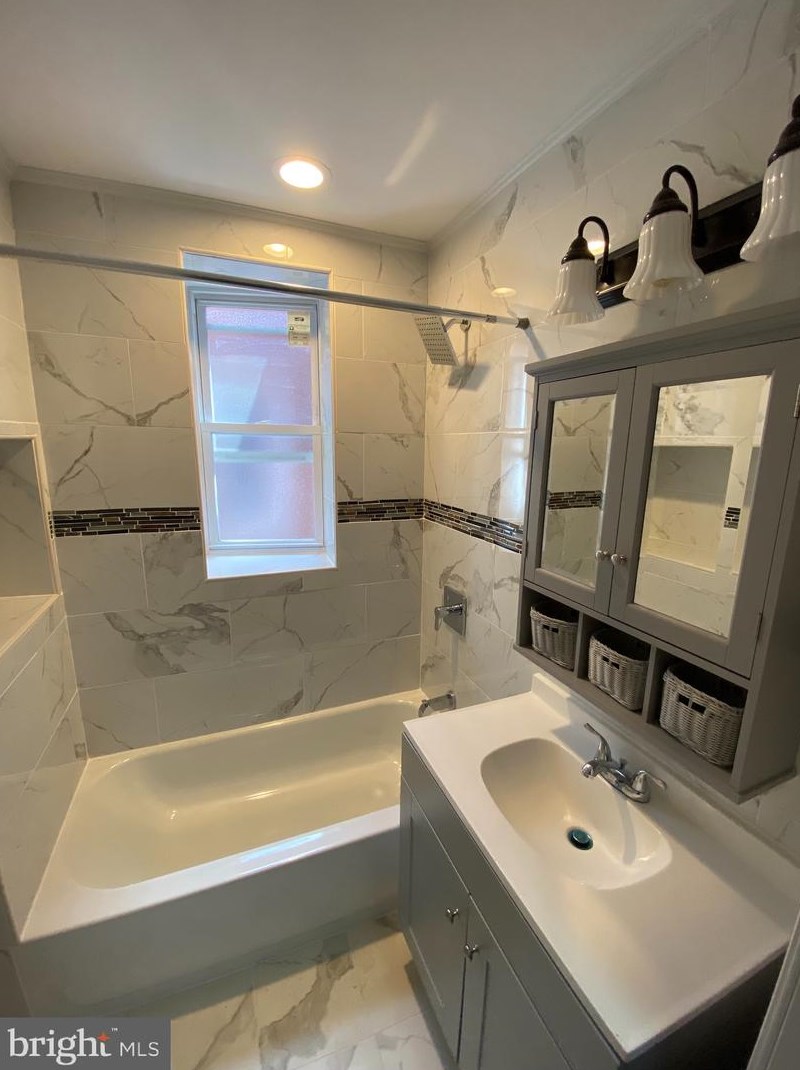 2658 Edmondson Ave, Baltimore MD  21223-1005 exterior