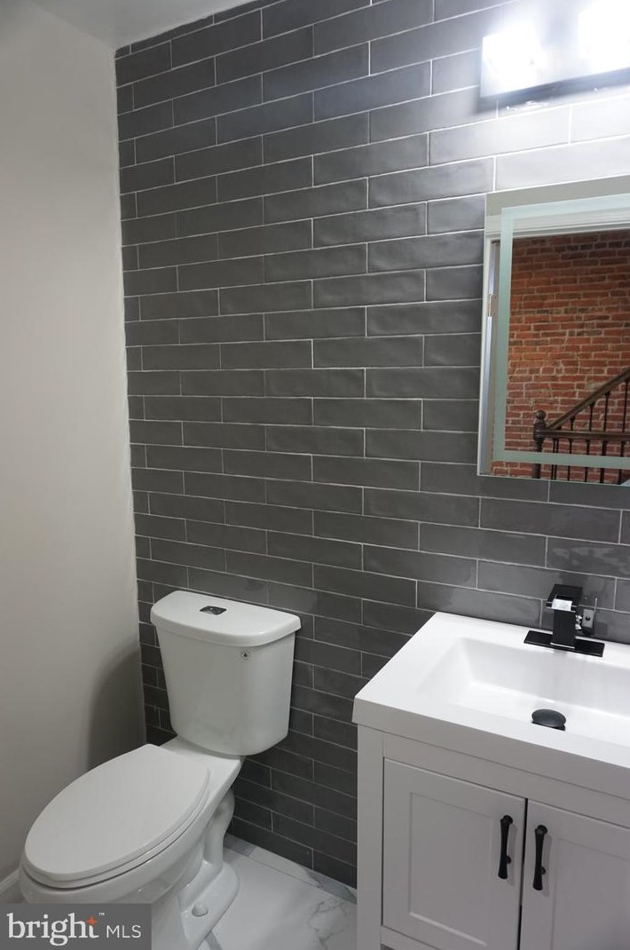 1340 Fremont Ave, Baltimore MD 21217-2553 exterior