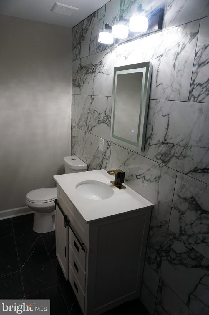 1340 Fremont Ave, Baltimore MD 21217-2553 exterior