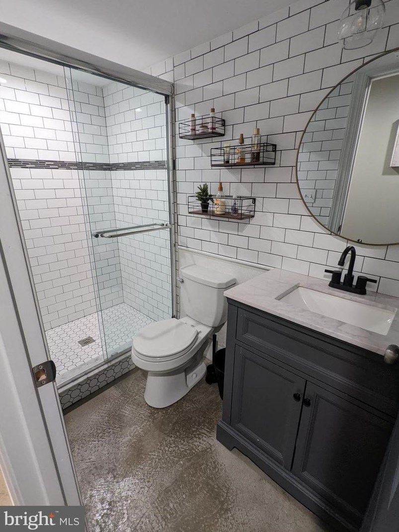 309 Cross St, Baltimore MD  21230-4115 exterior