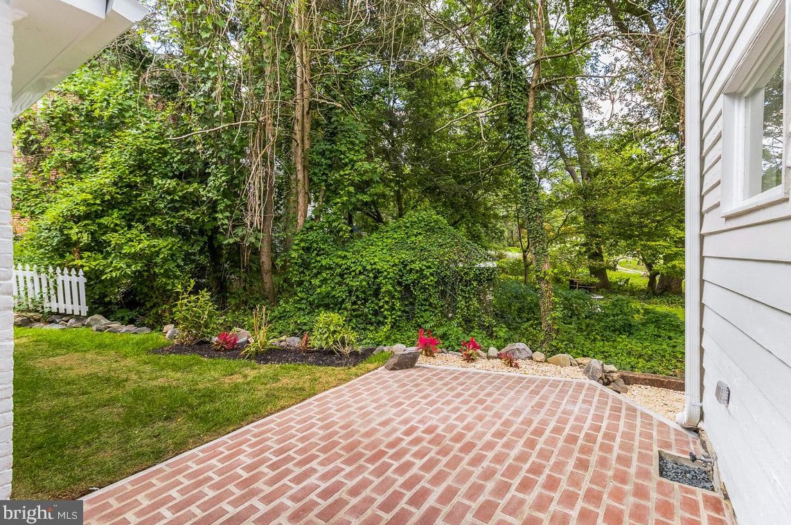 5016 Wetheredsville Rd, Baltimore MD  21207-6644 exterior