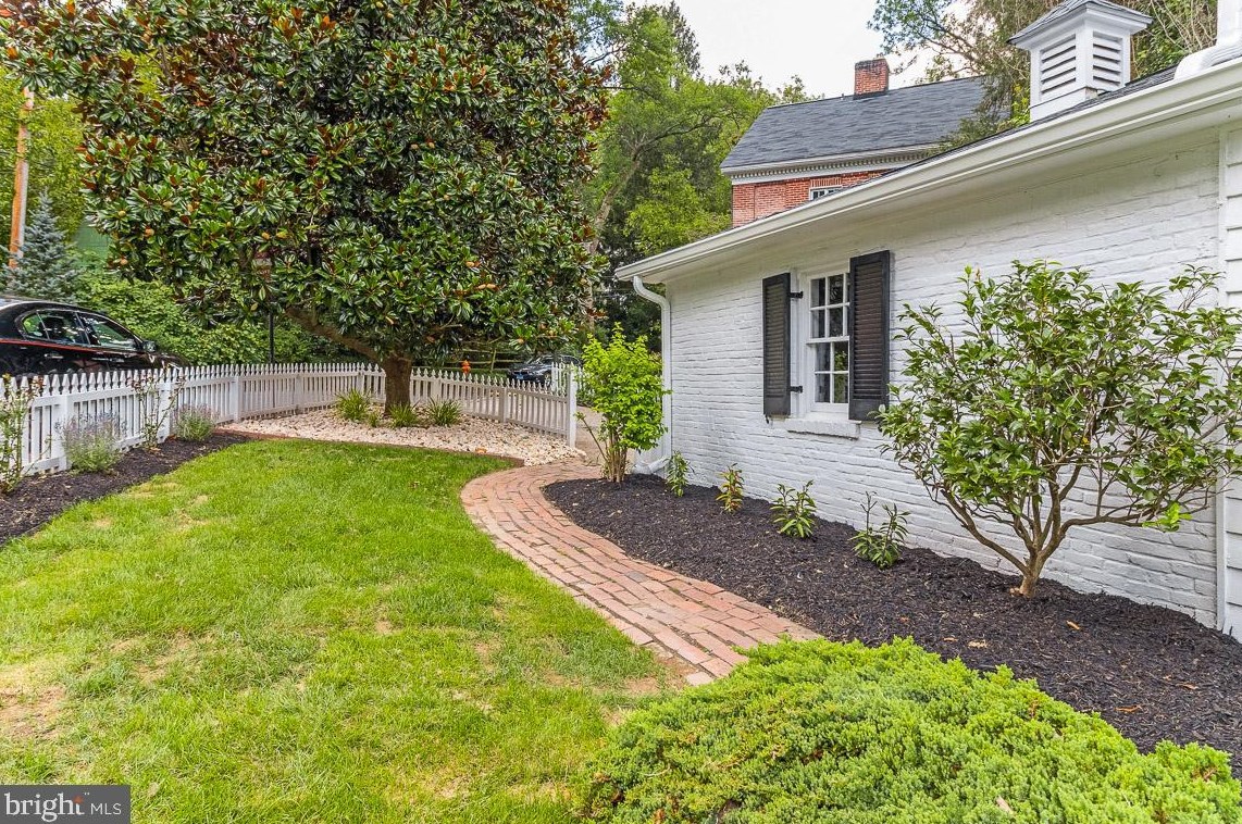 5016 Wetheredsville Rd, Baltimore MD  21207-6644 exterior