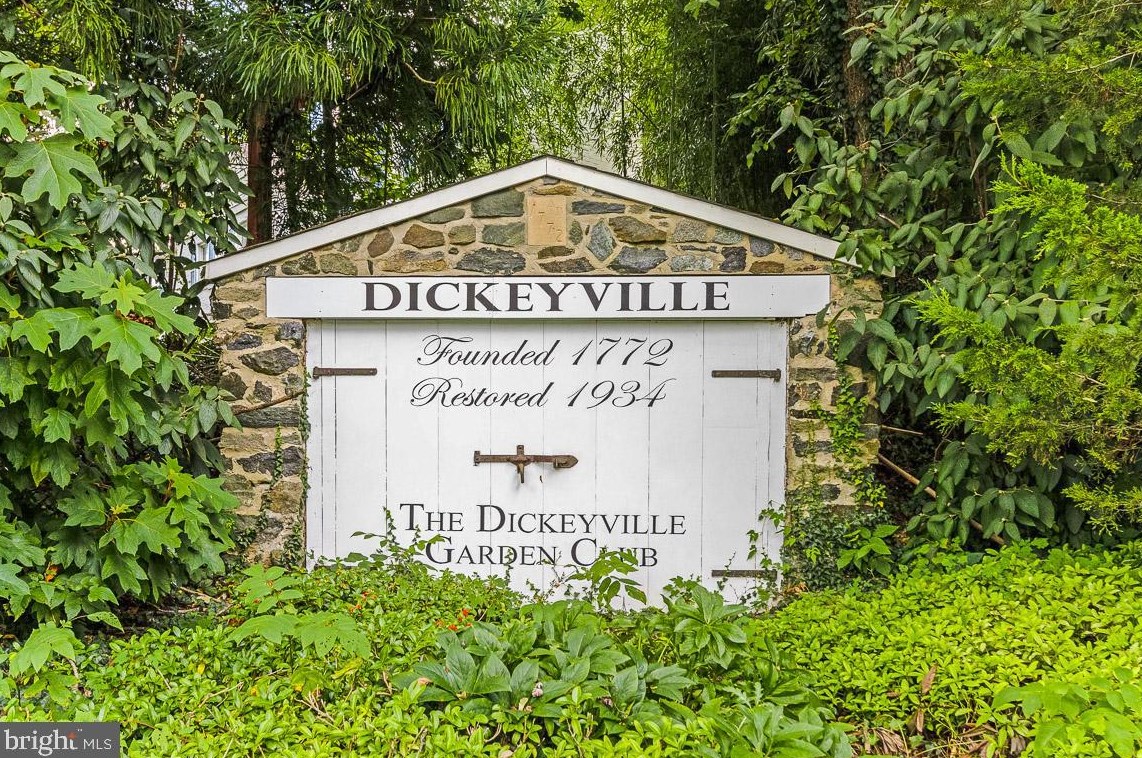 5016 Wetheredsville Rd, Baltimore MD  21207-6644 exterior