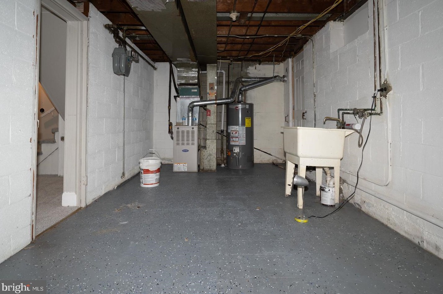 3806 Derby Mnr Dr, Baltimore MD  21215-7631 exterior