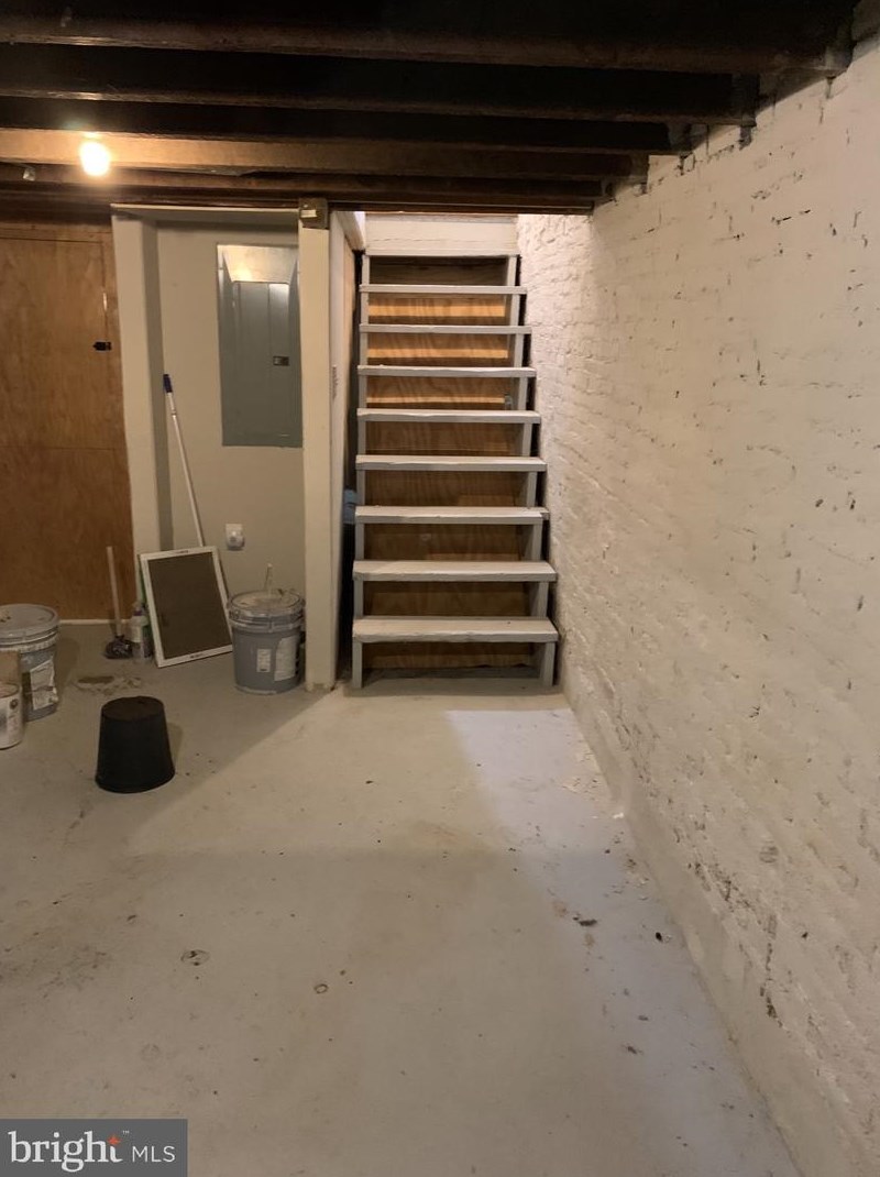 2331 Fayette St, Baltimore MD 21223-1931 exterior