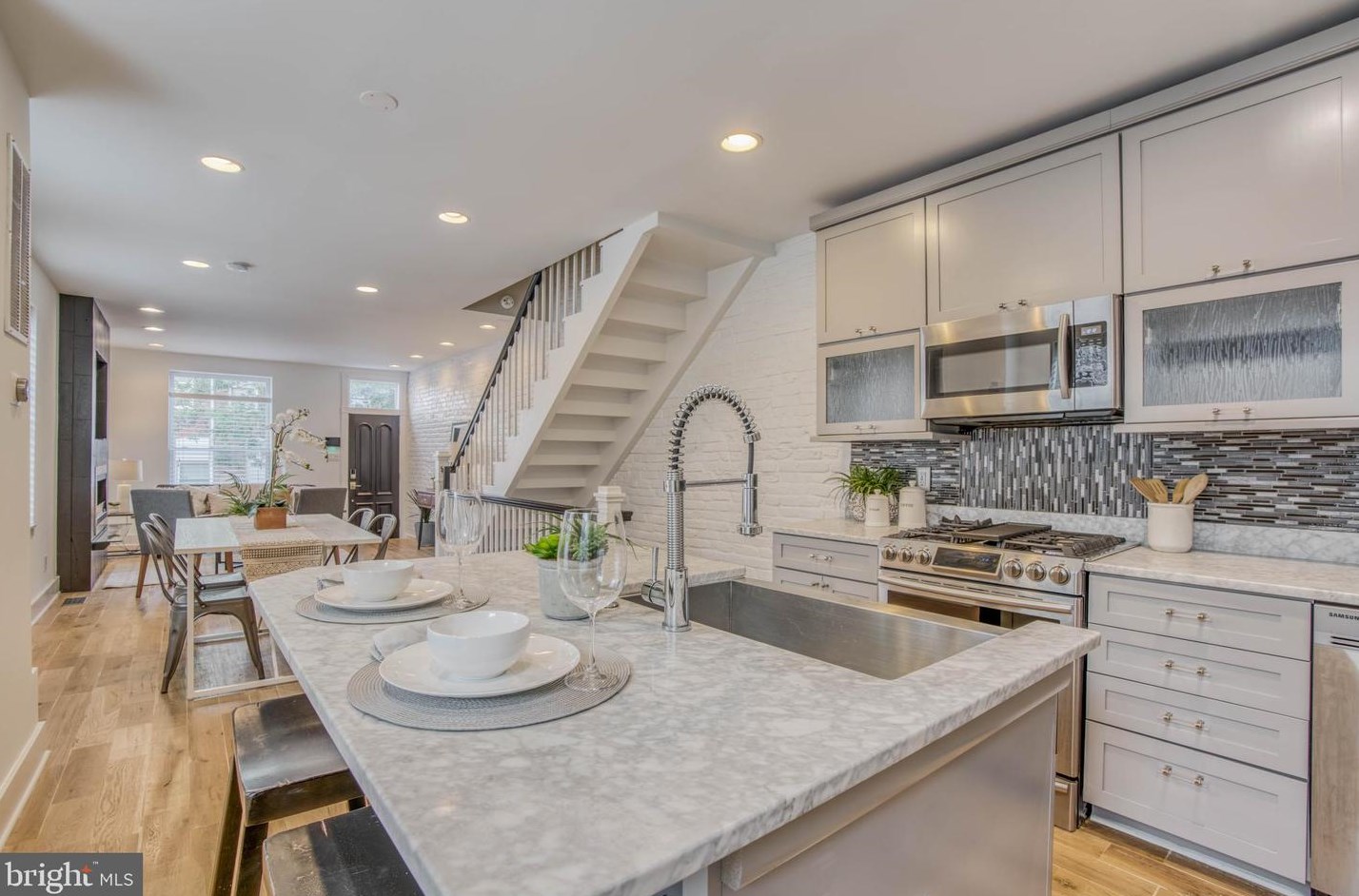 900 Fagley St, Baltimore MD 21224-5226 exterior