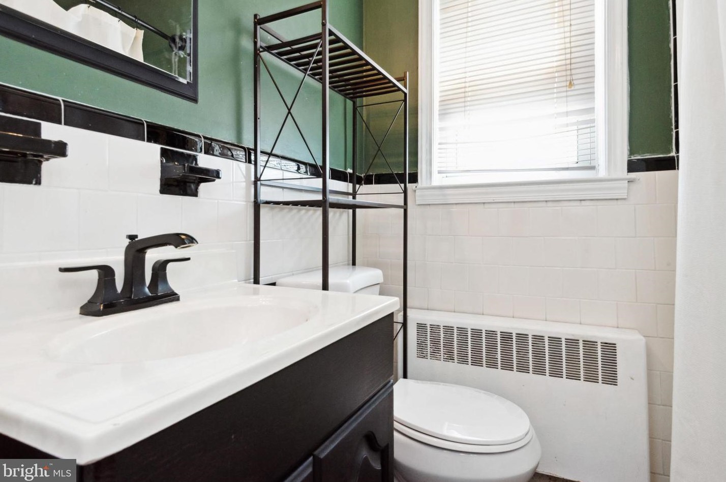 3210 Northway Dr, Baltimore MD  21234-7827 exterior