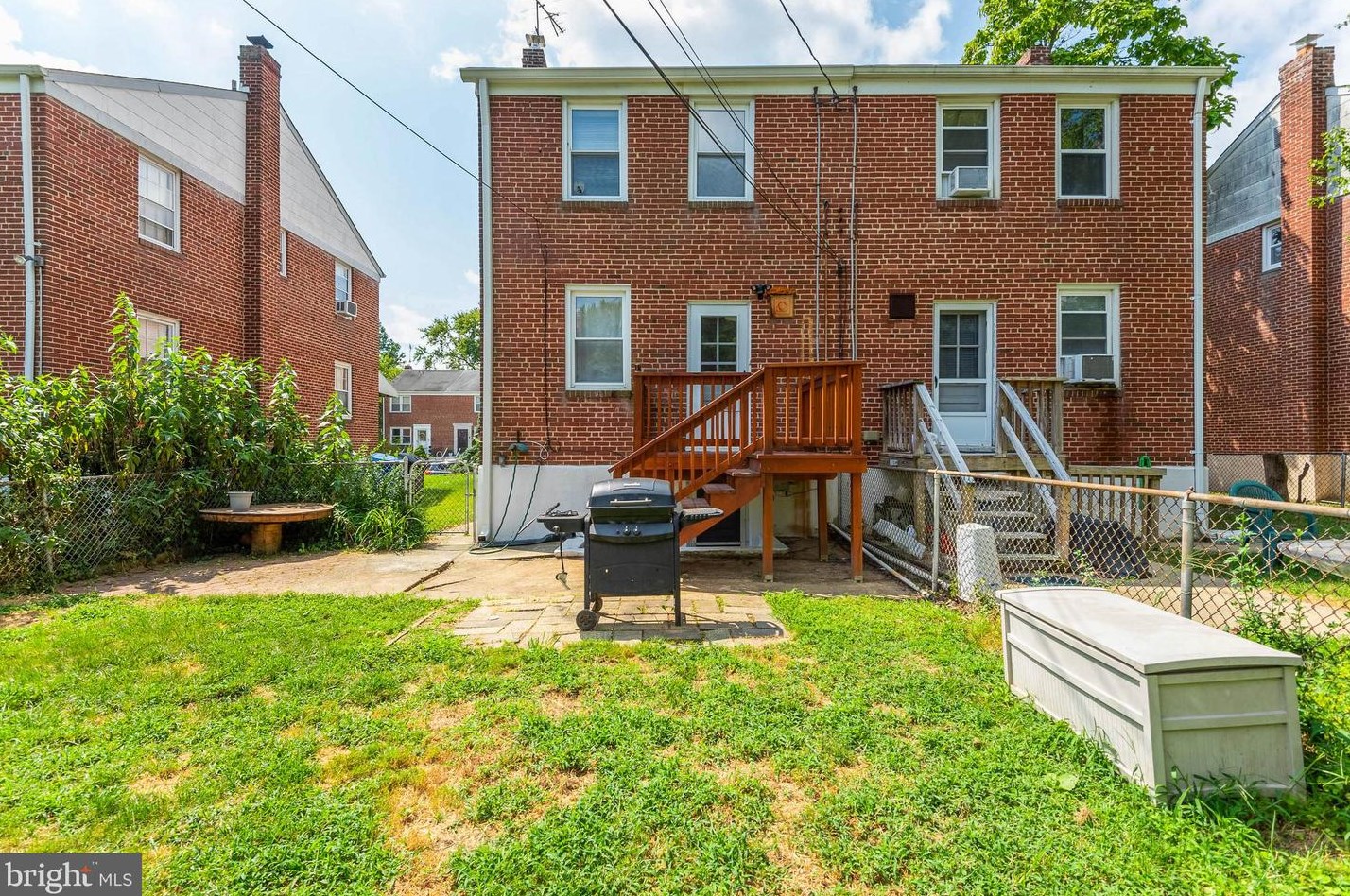 3210 Northway Dr, Baltimore MD  21234-7827 exterior