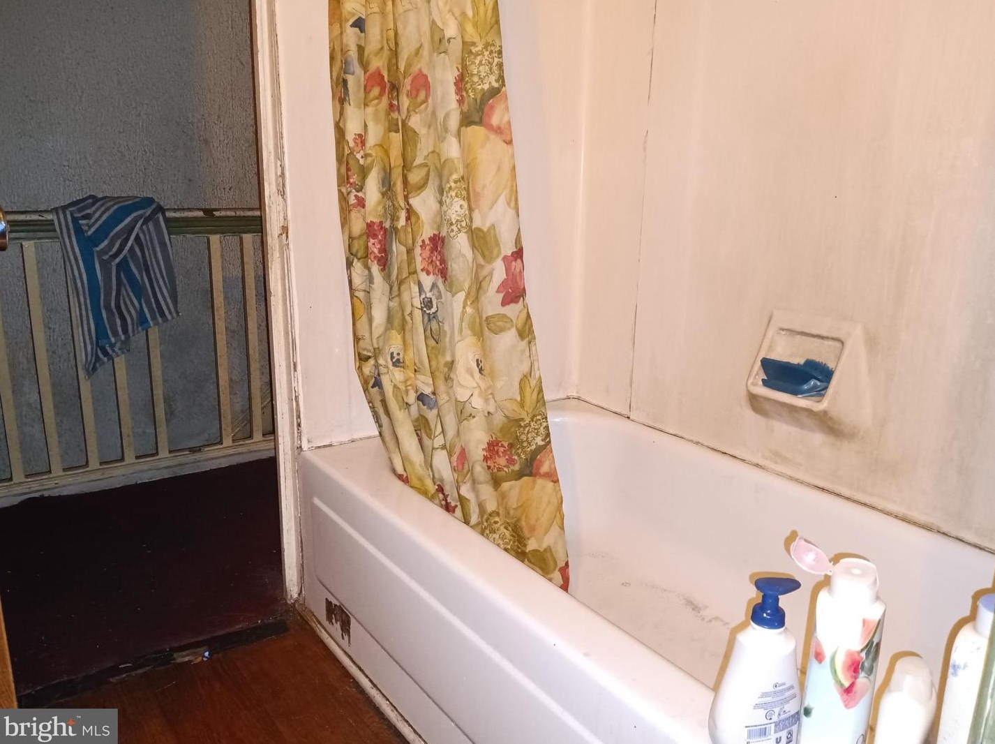 2118 Aiken St, Baltimore MD  21218-6207 exterior